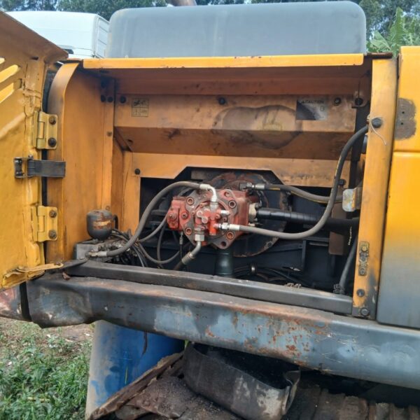 HYUNDAI 30 TON-3